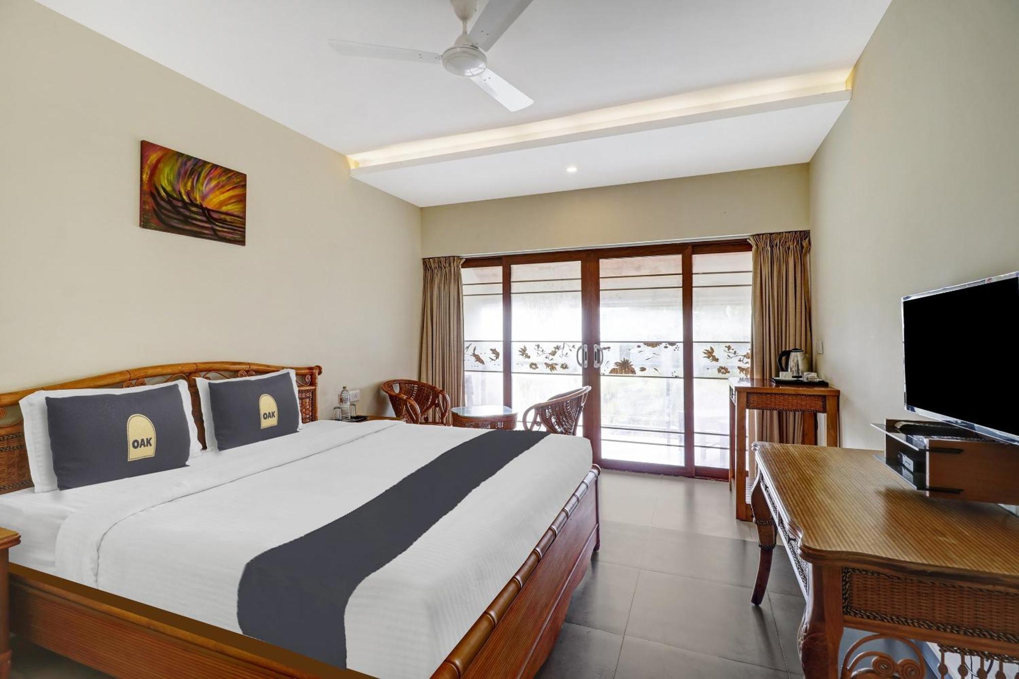 Townhouse Oak Edassery'S Sealine Villa Stay Kochi Dış mekan fotoğraf