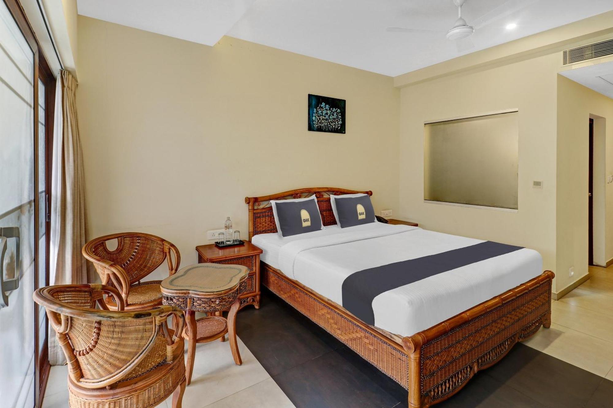 Townhouse Oak Edassery'S Sealine Villa Stay Kochi Dış mekan fotoğraf