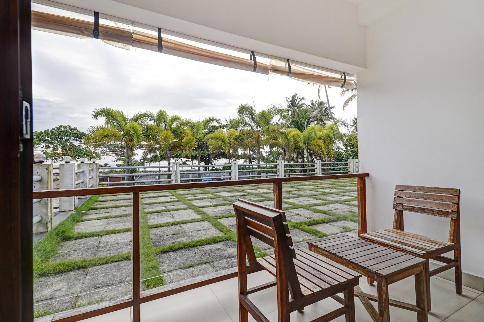 Townhouse Oak Edassery'S Sealine Villa Stay Kochi Dış mekan fotoğraf